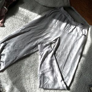 Selling Pink Victoria Secret joggers!